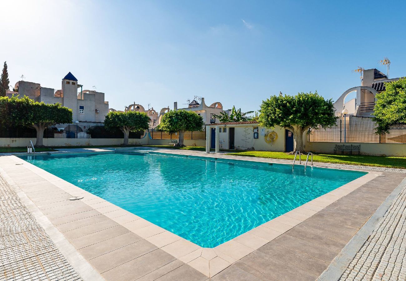 Casa en Torrevieja - The Lemon Tree House