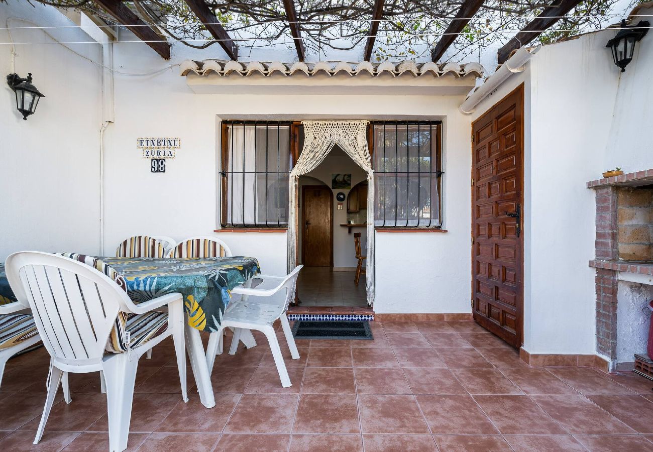 Apartamento en Torrevieja - 🅃 Lago Jardín 98 - Bungalow