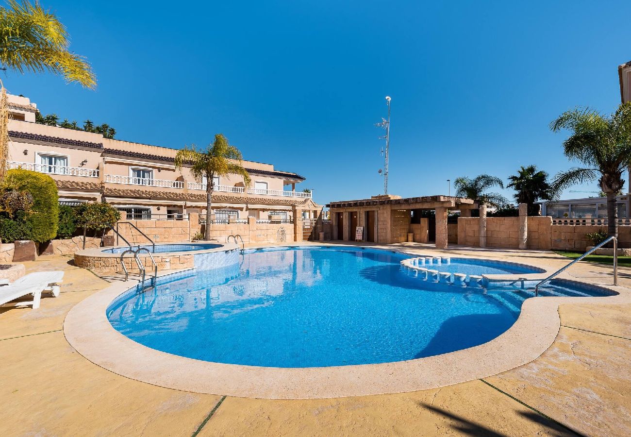 Casa en Orihuela - z.- La Zenia - Bungalow