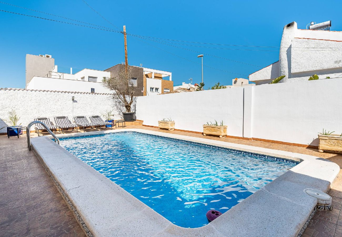 Casa en Pilar de la Horadada - 🅃 Chalet Queen Venecia Sunrise