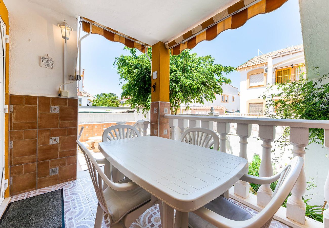 Apartamento en Torrevieja - Naciones Sunrise - Apartamento