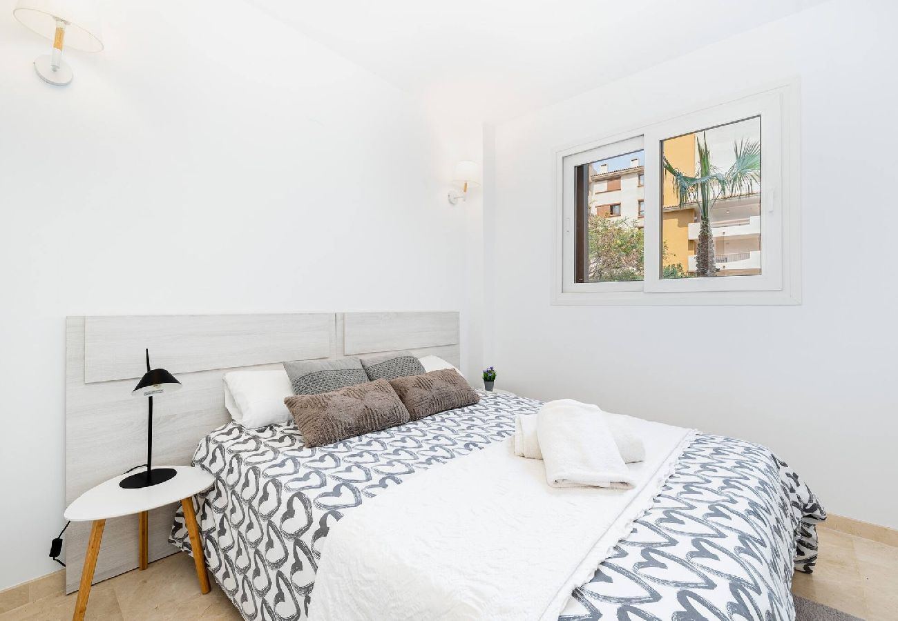 Apartamento en Torrevieja - Tornado Apartamento