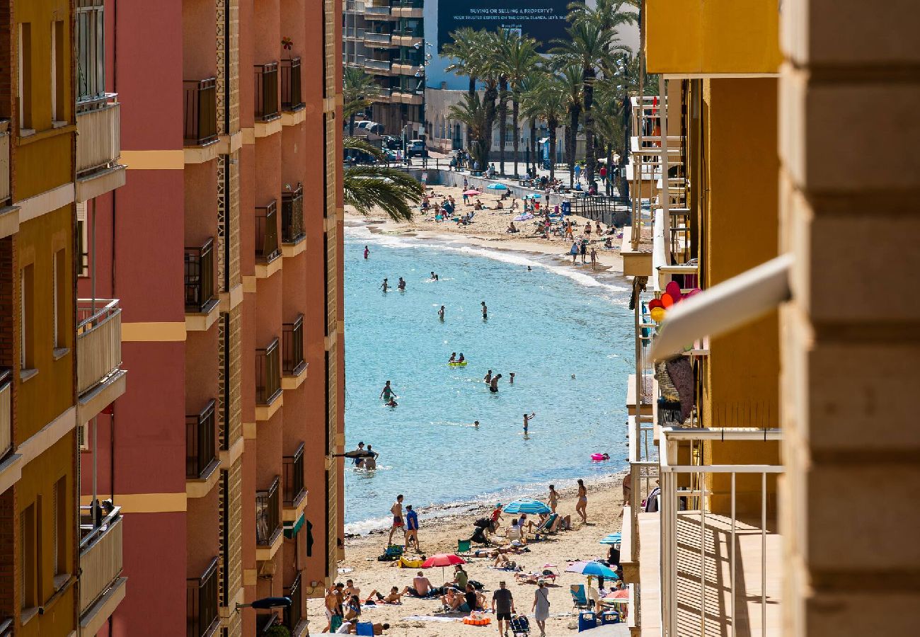 Apartamento en Torrevieja - 🅃 Navegantes