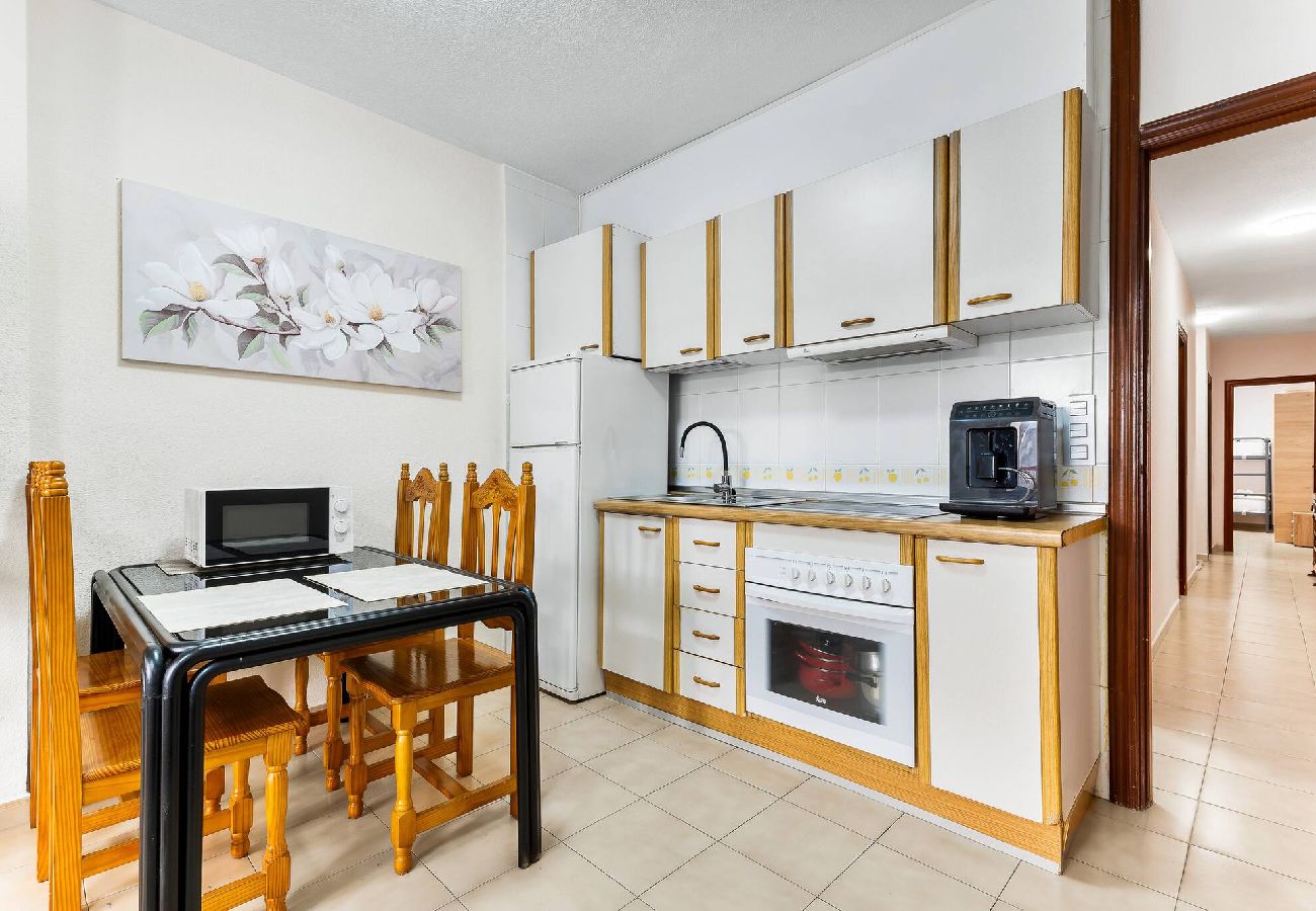 Apartamento en Torrevieja - 🅃 Loma 66