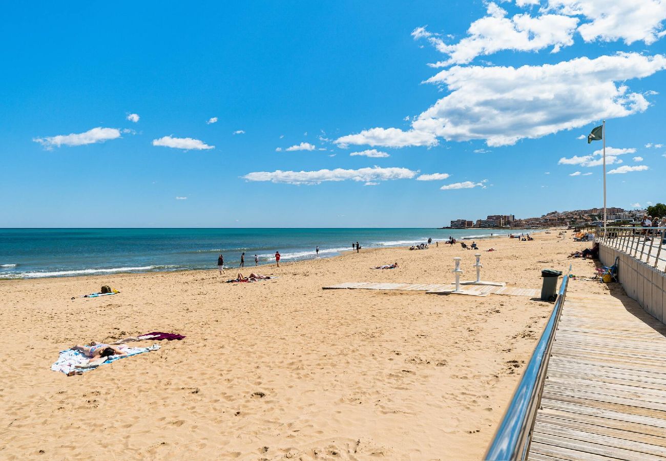 Apartamento en Torrevieja - 🅃 Casa del Chicho