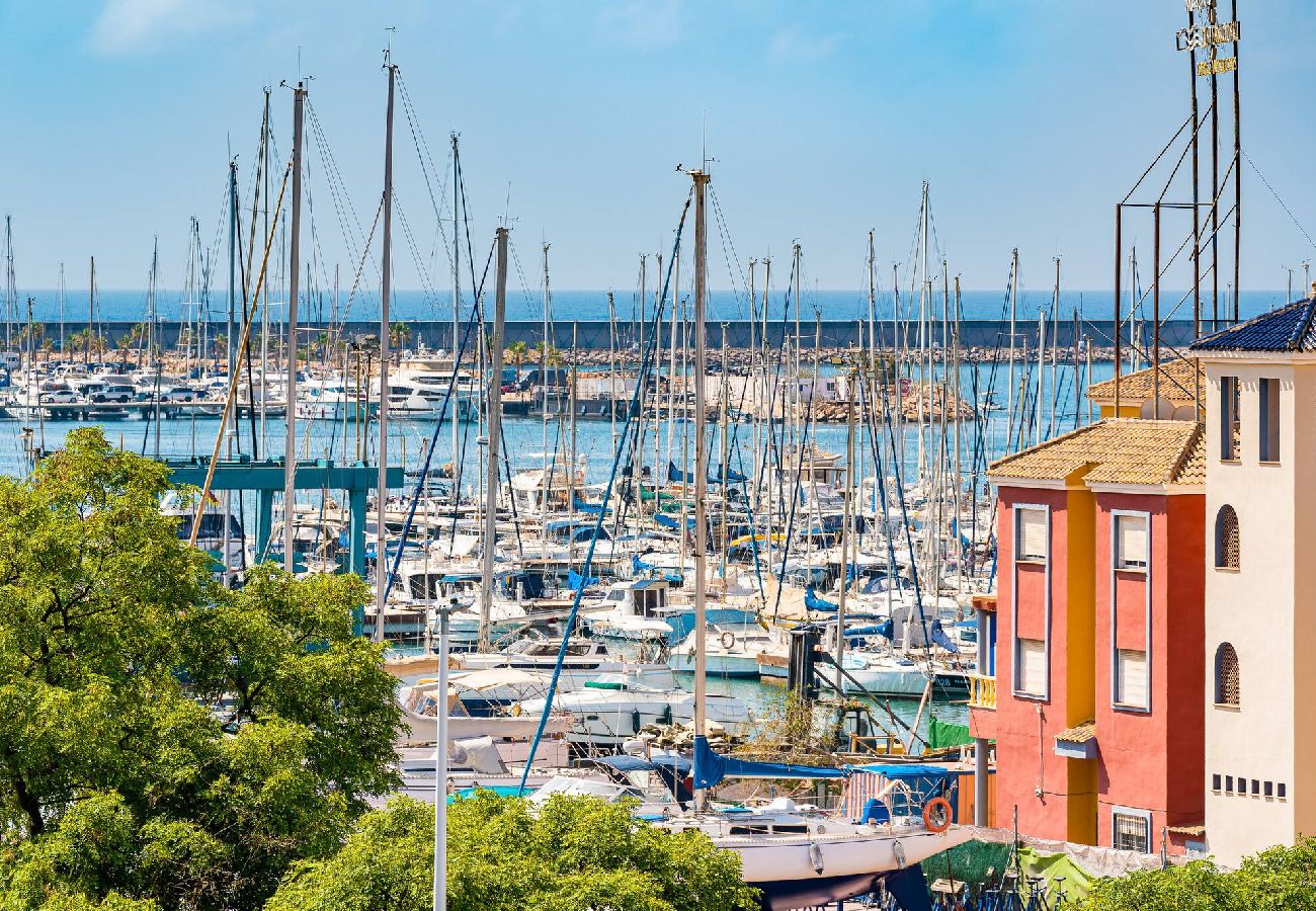 Apartamento en Torrevieja - 🅃 Blue Marina