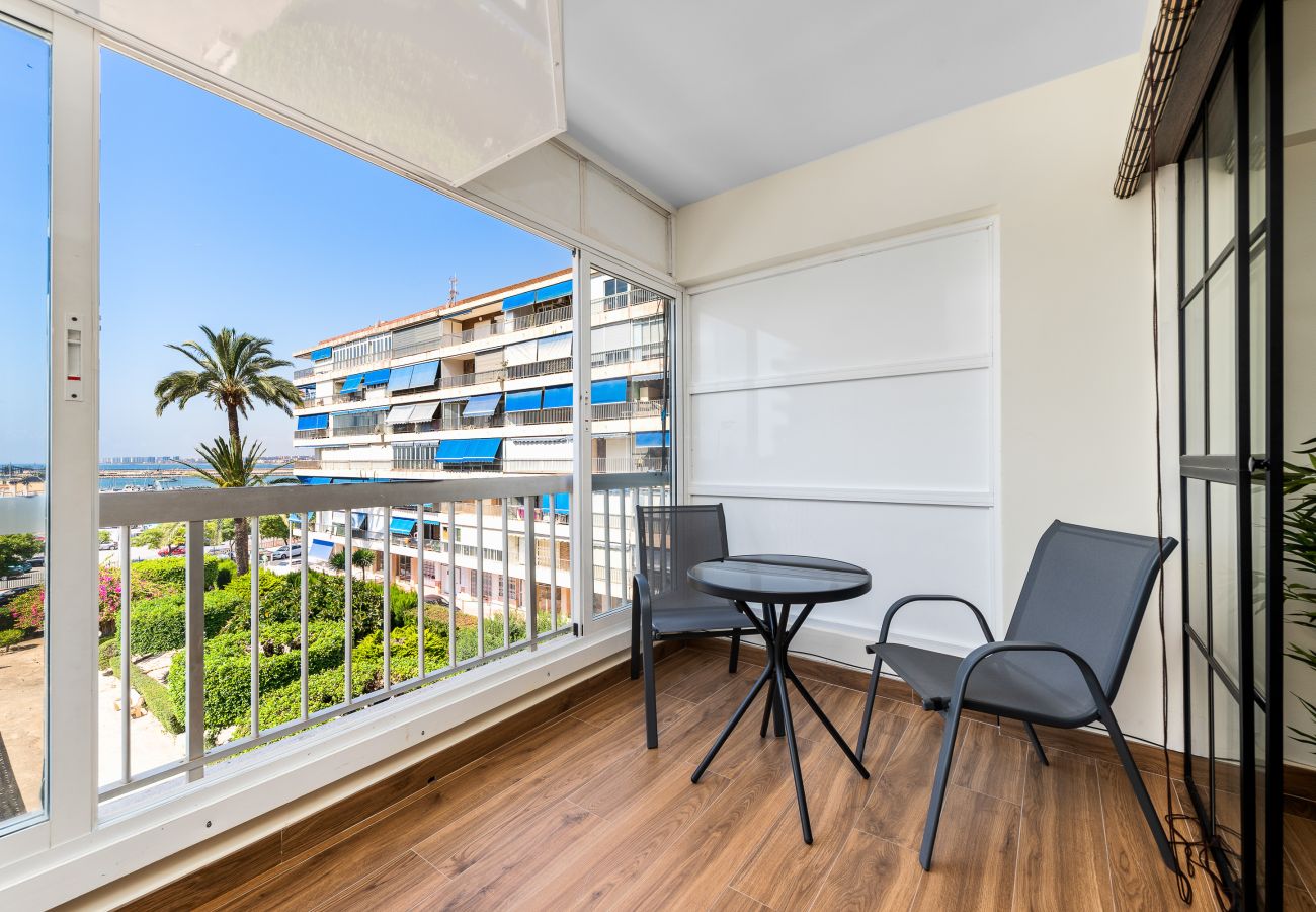 Apartamento en Torrevieja - 🅃 Blue Marina V