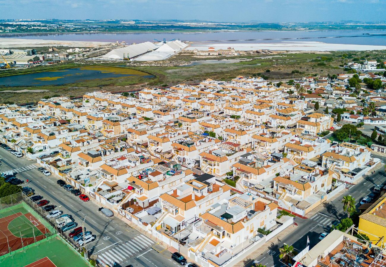 Casa en Torrevieja - 🅃 Villa Patrick - Apartamento