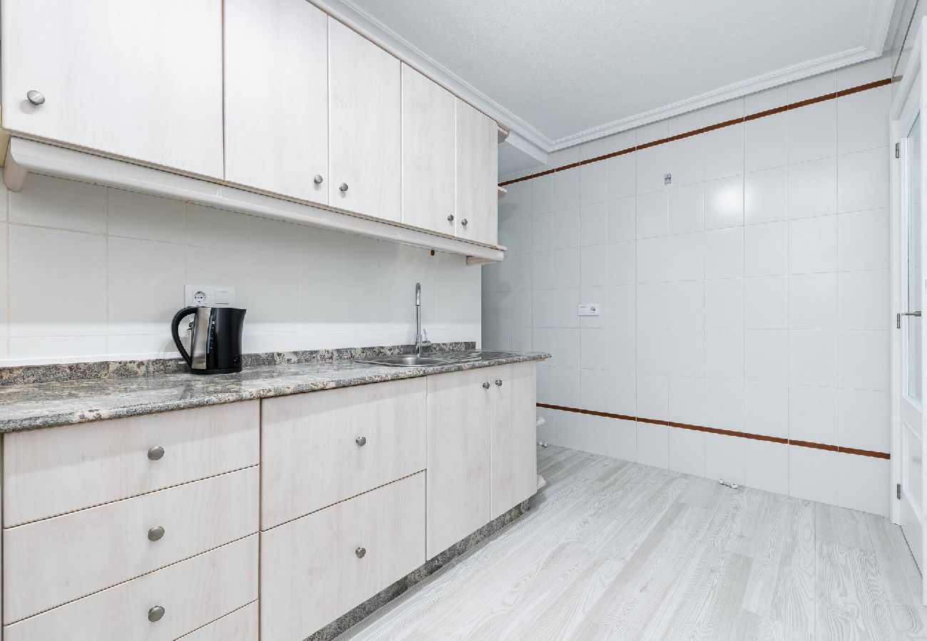 Apartamento en Torrevieja - 🅃 Princesa