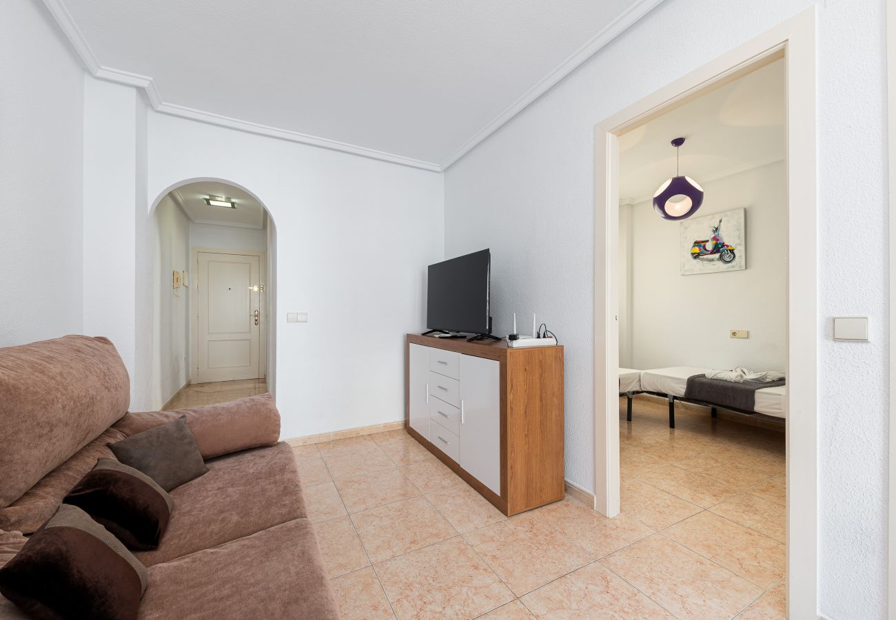 Apartamento en Torrevieja - 🅃 Torresal