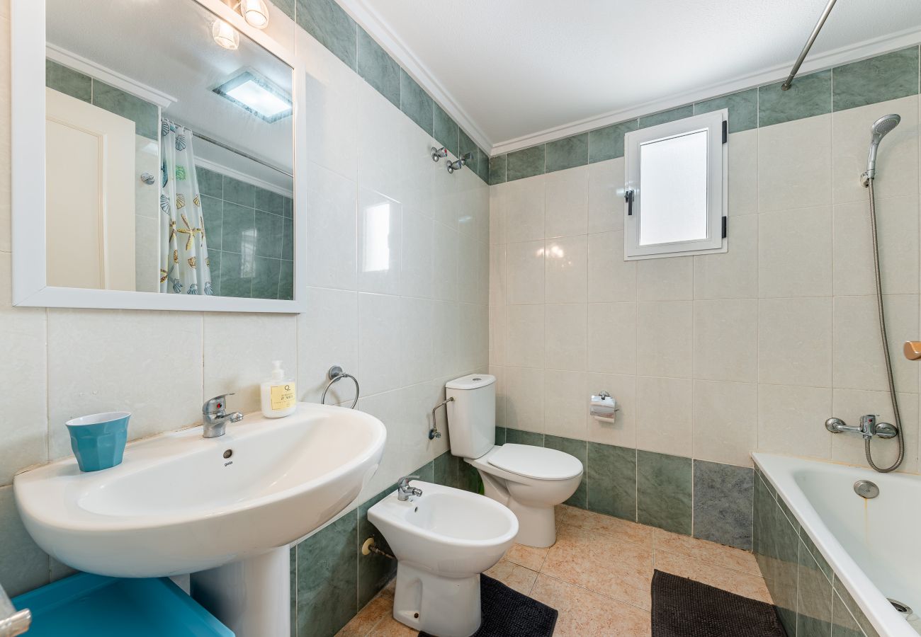 Apartamento en Torrevieja - 🅃 Torresal