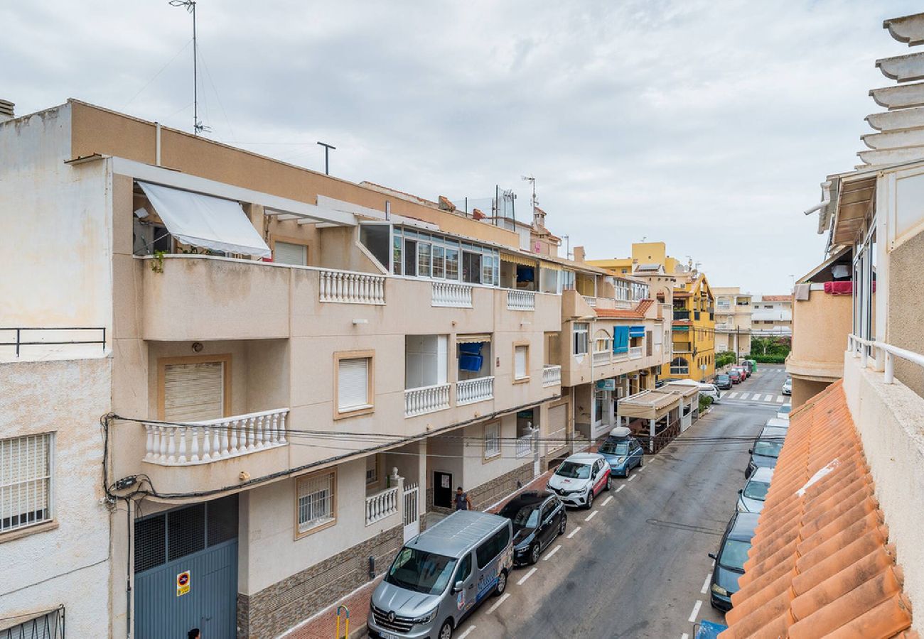 Apartamento en Torrevieja - 🅃 Blanco Sunrise