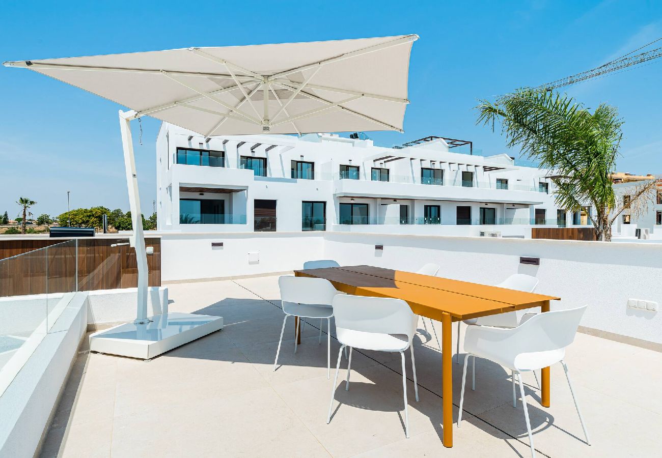 Villa en Los Alcazares - Villa Edelweiss