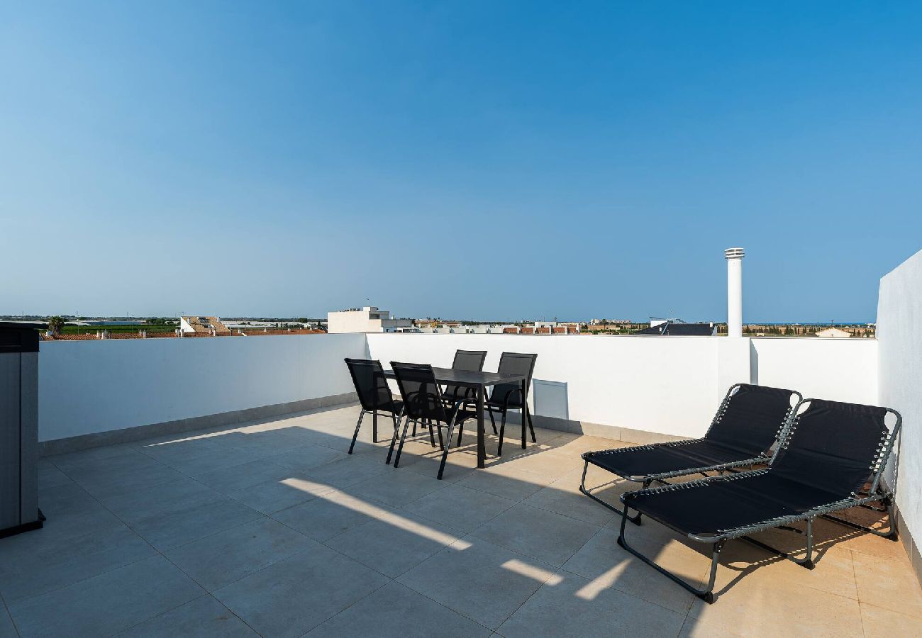 Casa en Pilar de la Horadada - 🅃 Casa Sol y Serena