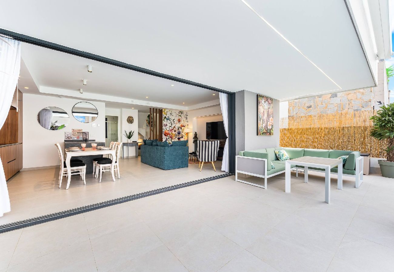 Casa en Murcia - Villa de lujo con jacuzzi, cine, billar y futbolín