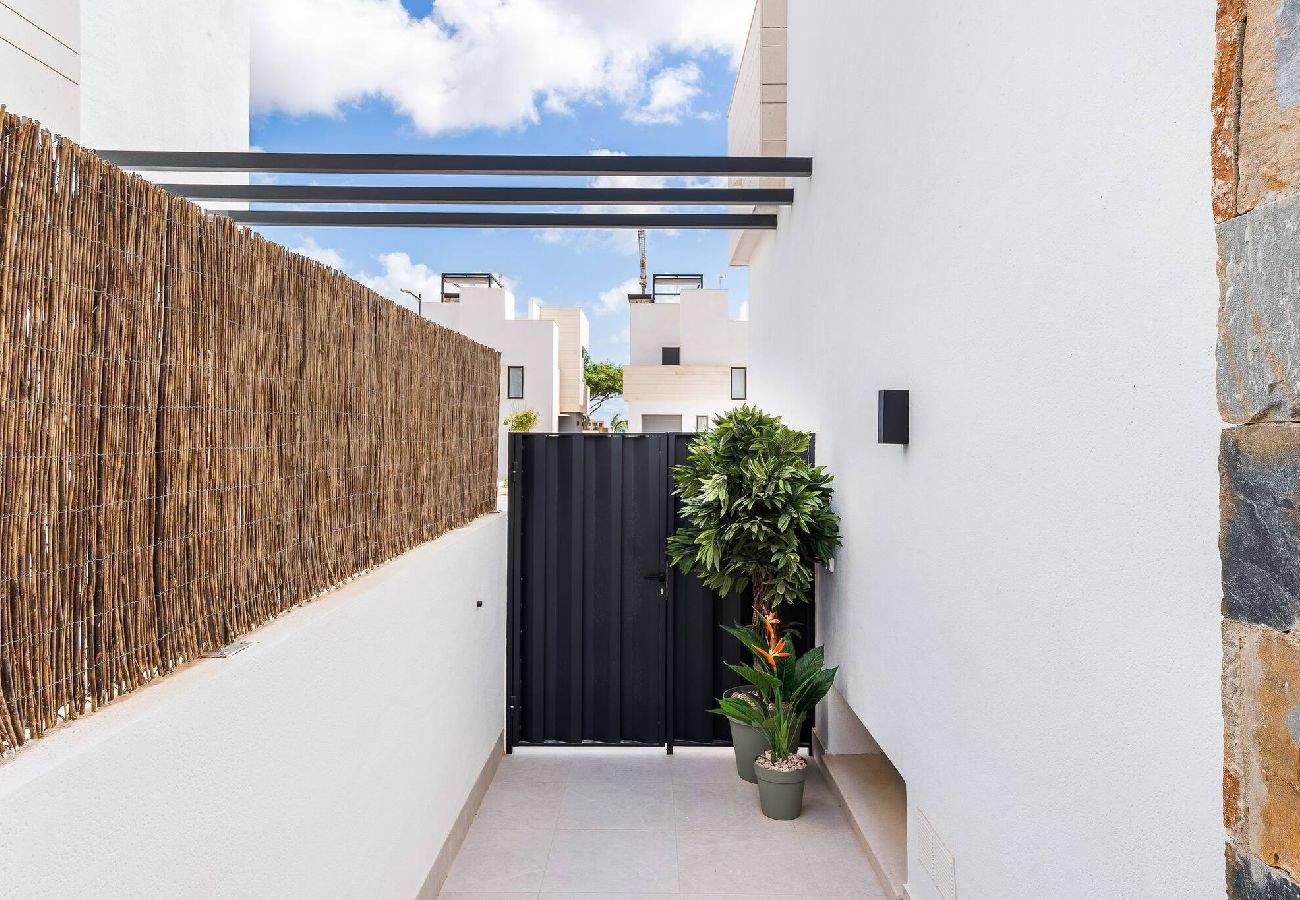 Casa en Murcia - Villa de lujo con jacuzzi, cine, billar y futbolín