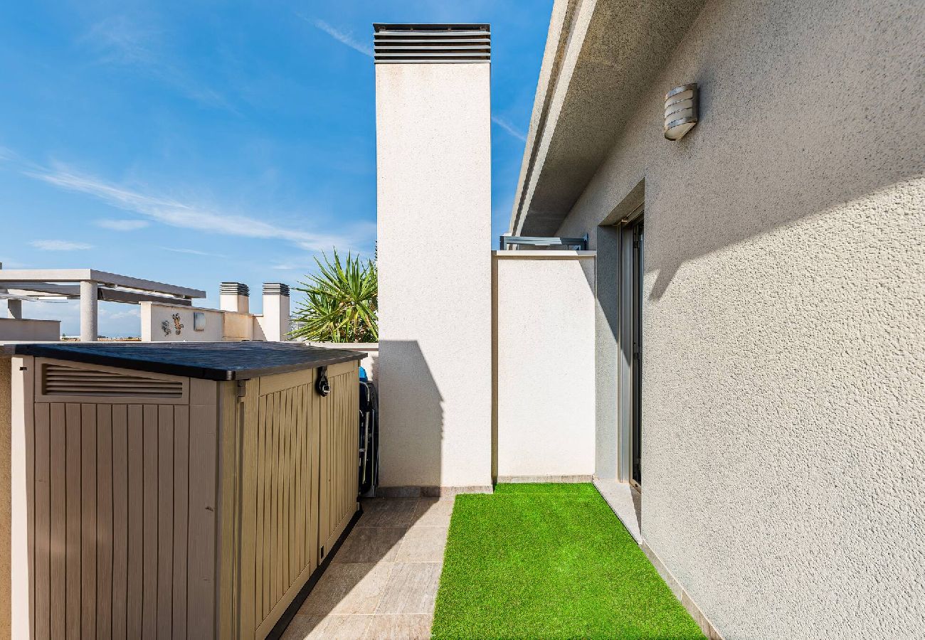 Apartamento en Torrevieja - Córcega Sunrise  Apartment