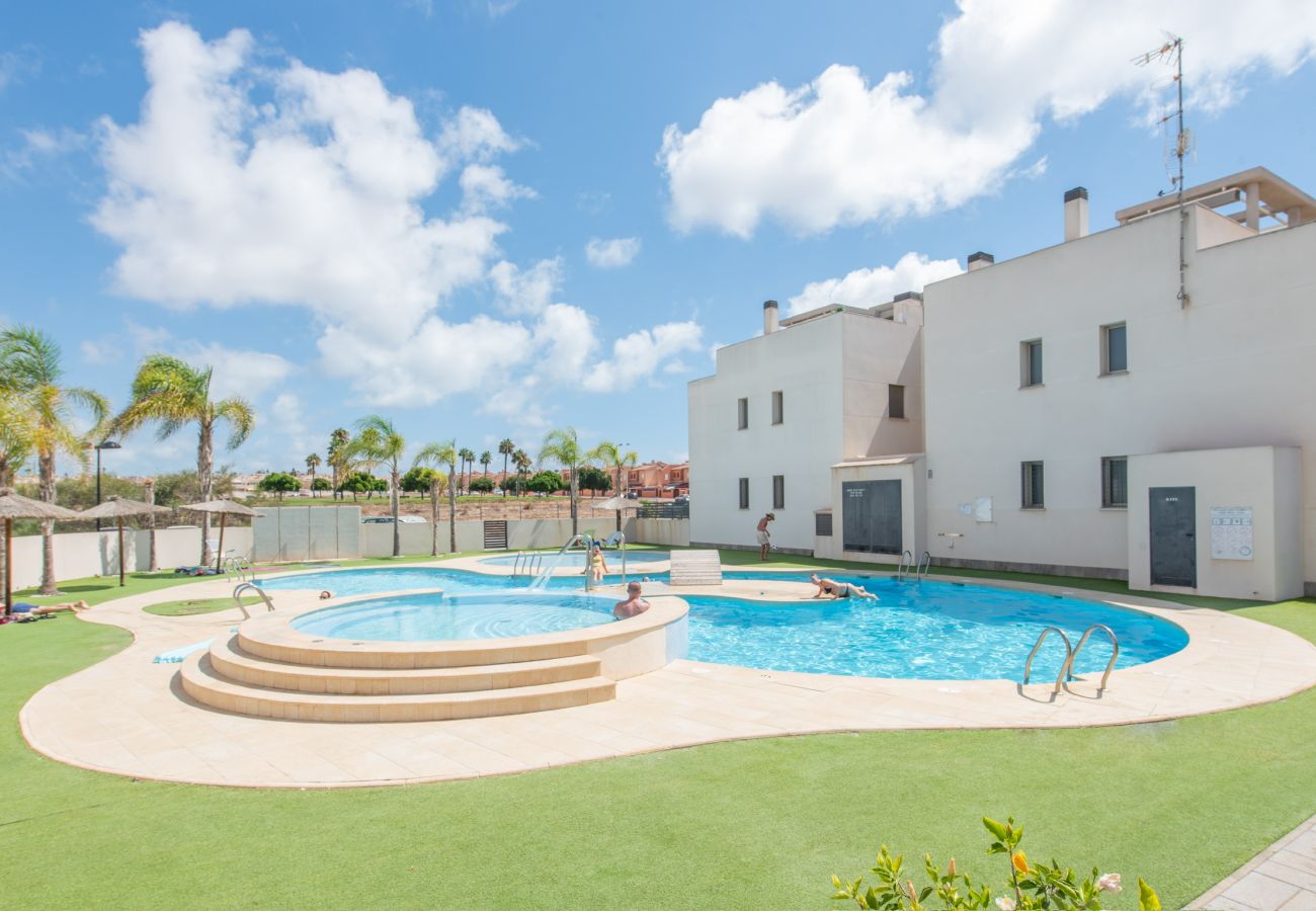 Apartamento en Torrevieja - Córcega Sunrise  Apartment