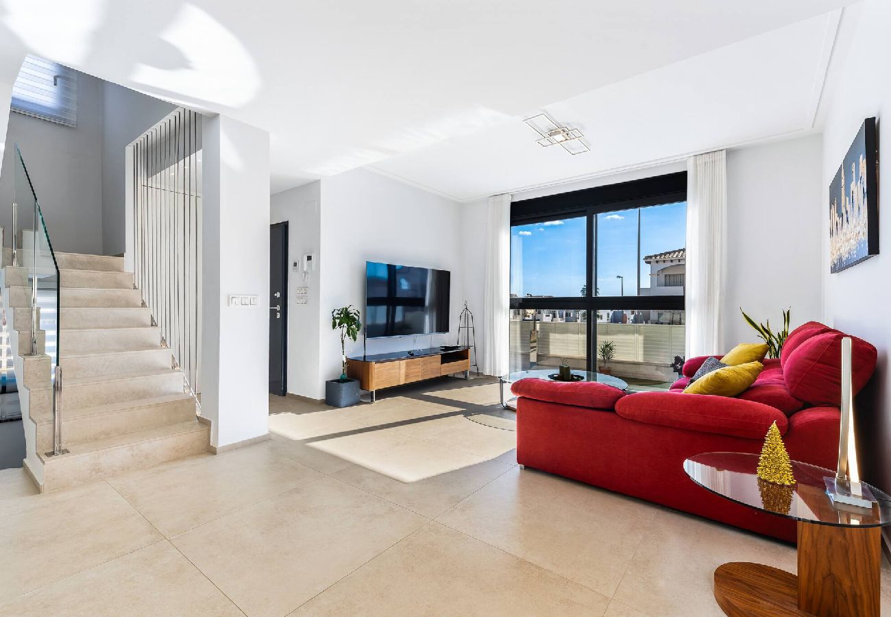 Casa en Orihuela Costa - 🅃 Villa Vera