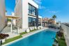 Casa en Orihuela Costa - 🅃 Villa Vera