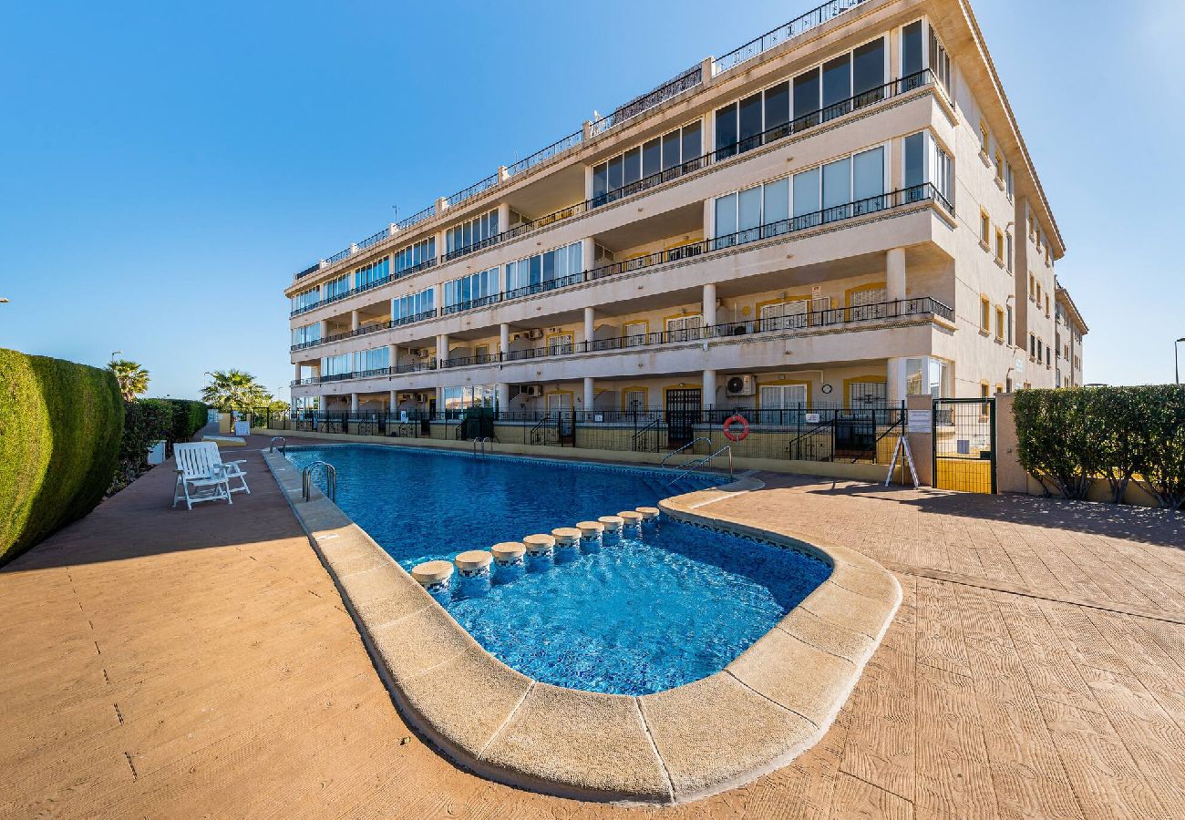 Apartamento en Orihuela Costa - 🅃 La Mirada