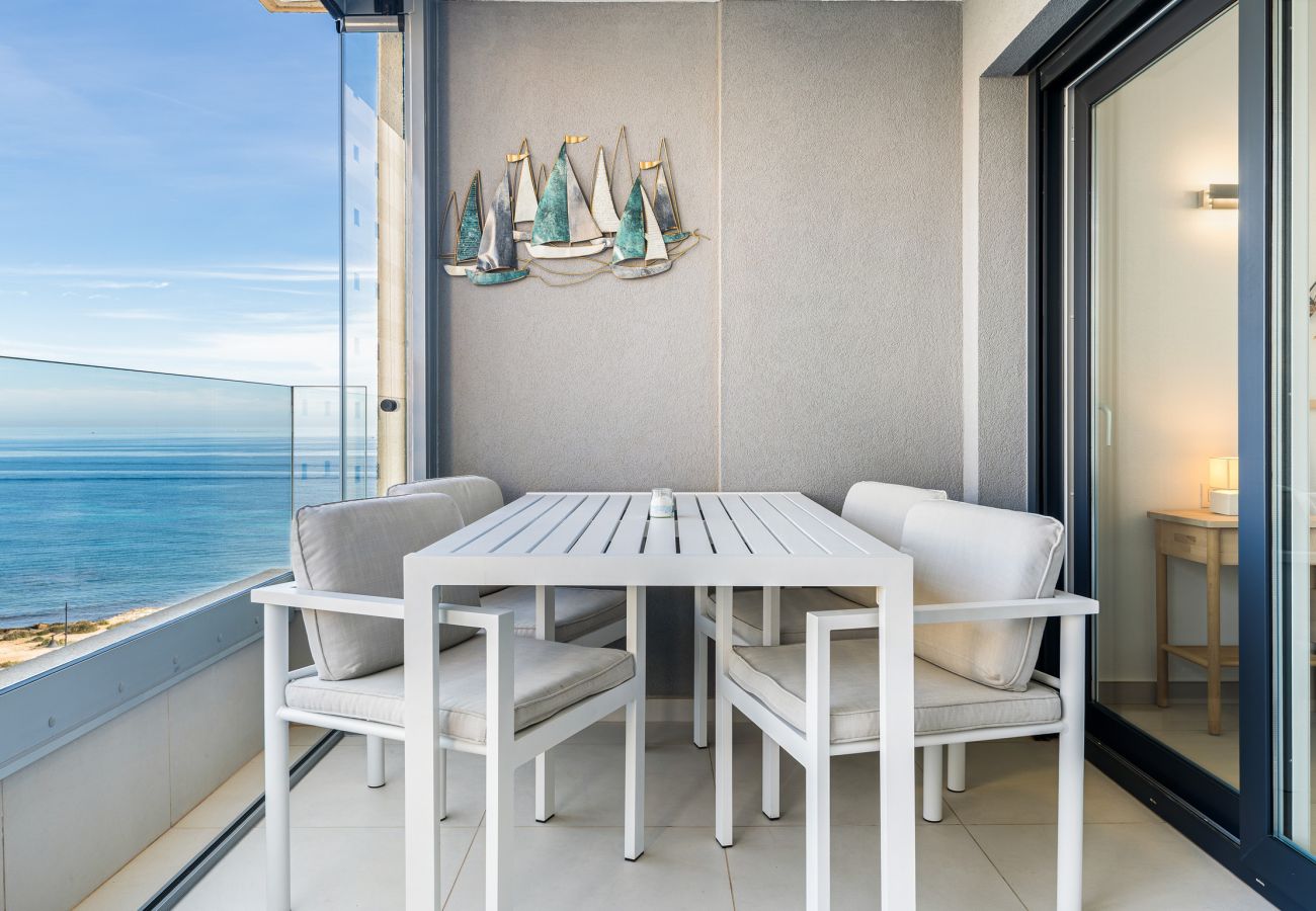 Apartamento en Torrevieja - 🅃 Prima Vista Luxury I (4ºB)