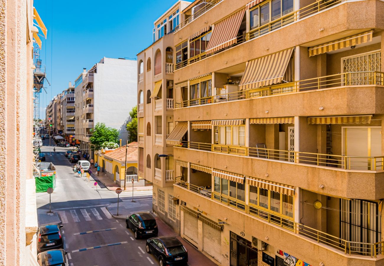 Apartamento en Torrevieja - Apartamento Playa Capitán
