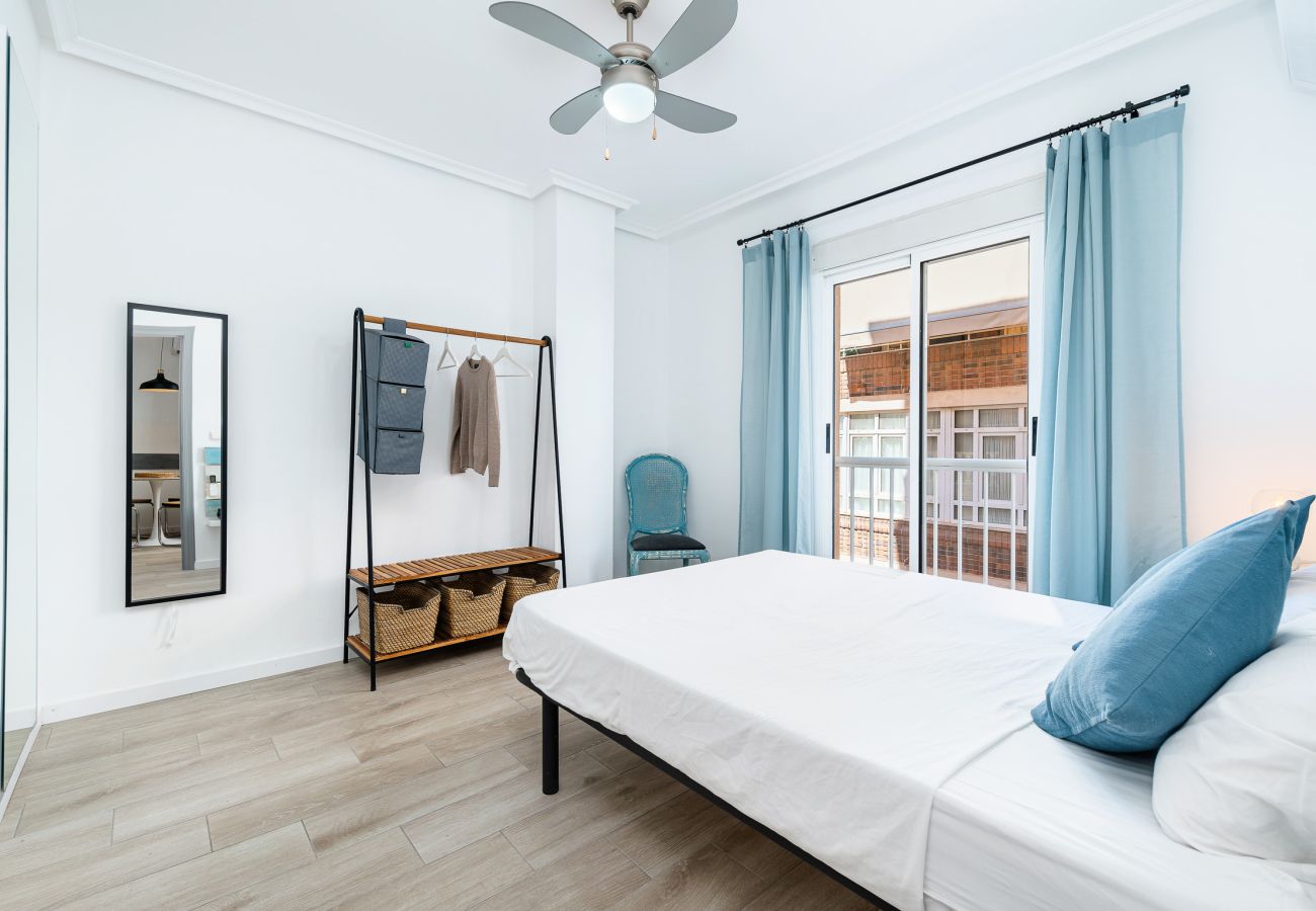 Ferienwohnung in Torrevieja - Apolo - Apartamento