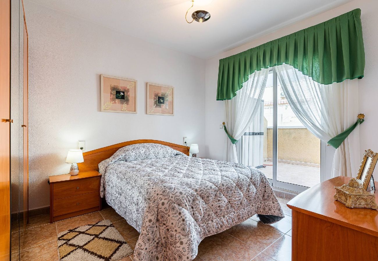 Ferienwohnung in Torrevieja - Atico San Julian