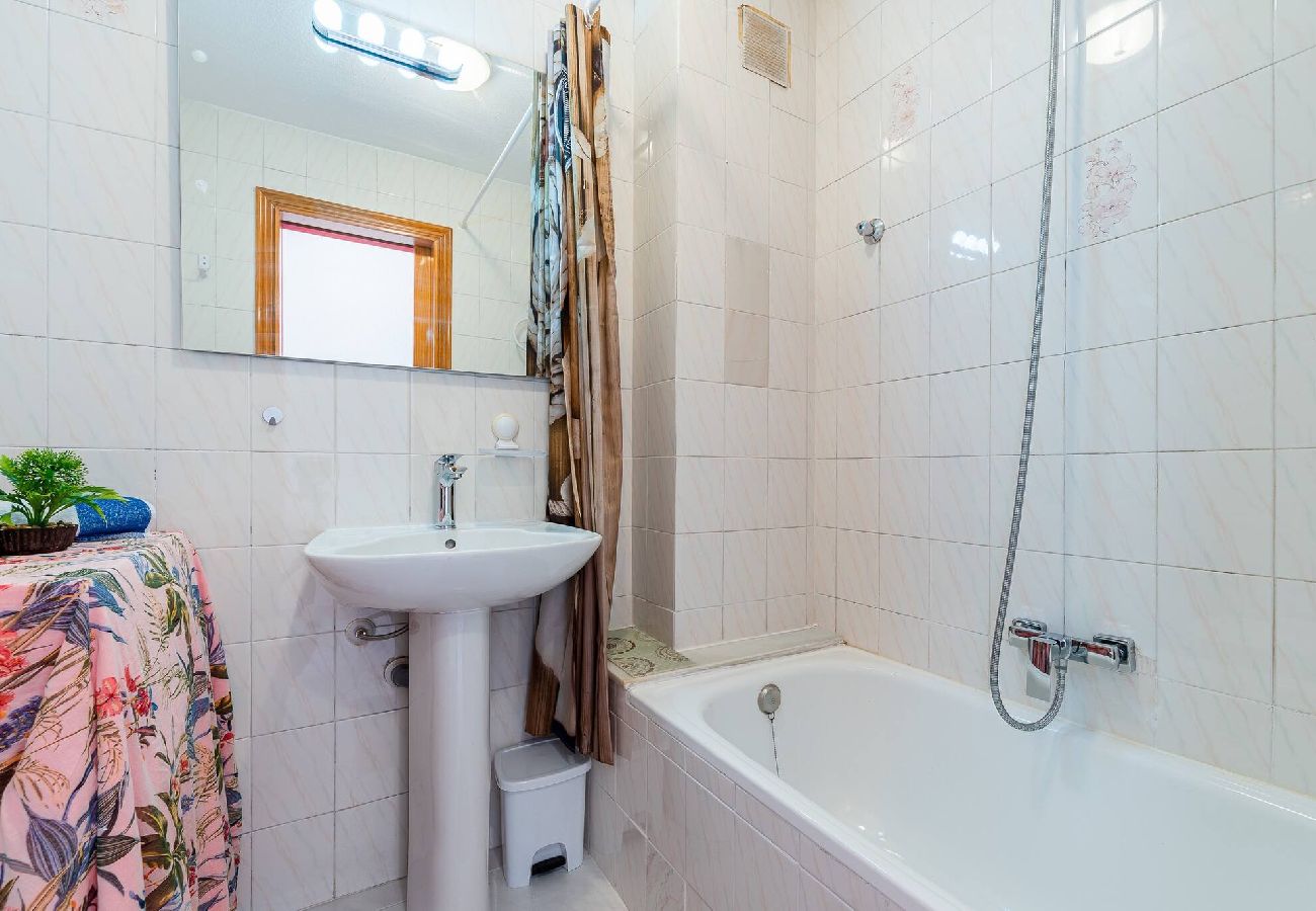 Ferienwohnung in Torrevieja - Estocolmo Estudio Sunrise