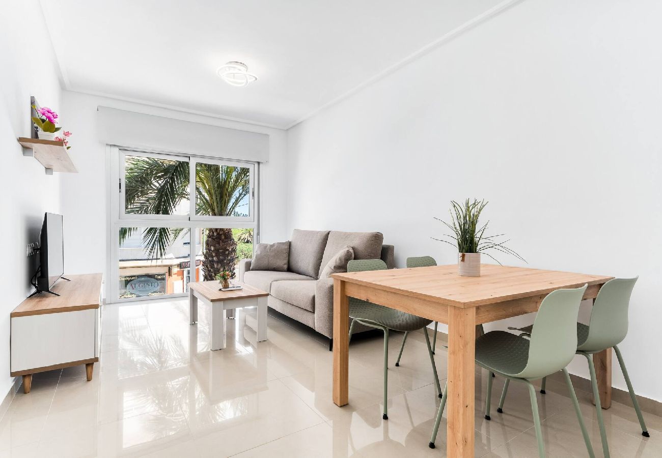 Ferienwohnung in Los Montesinos - Aparthotel Laguna Rosa 1C