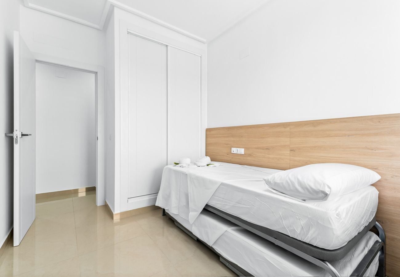 Ferienwohnung in Los Montesinos - Aparthotel Laguna Rosa 1C