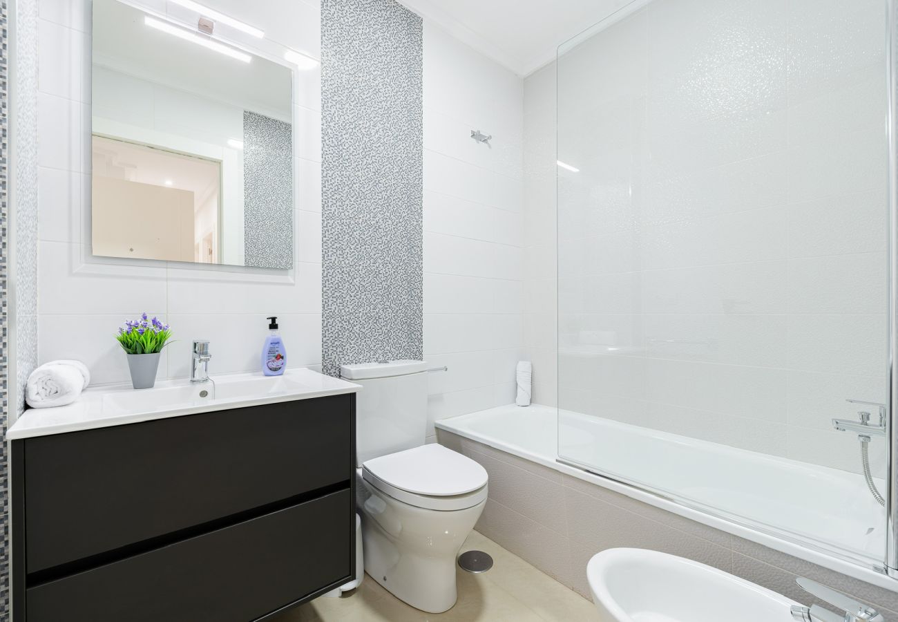 Ferienwohnung in Los Montesinos - Aparthotel Laguna Rosa 1C