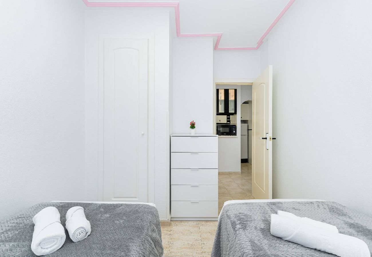 Ferienwohnung in Torrevieja - Perseo Sunrise - Apartamento