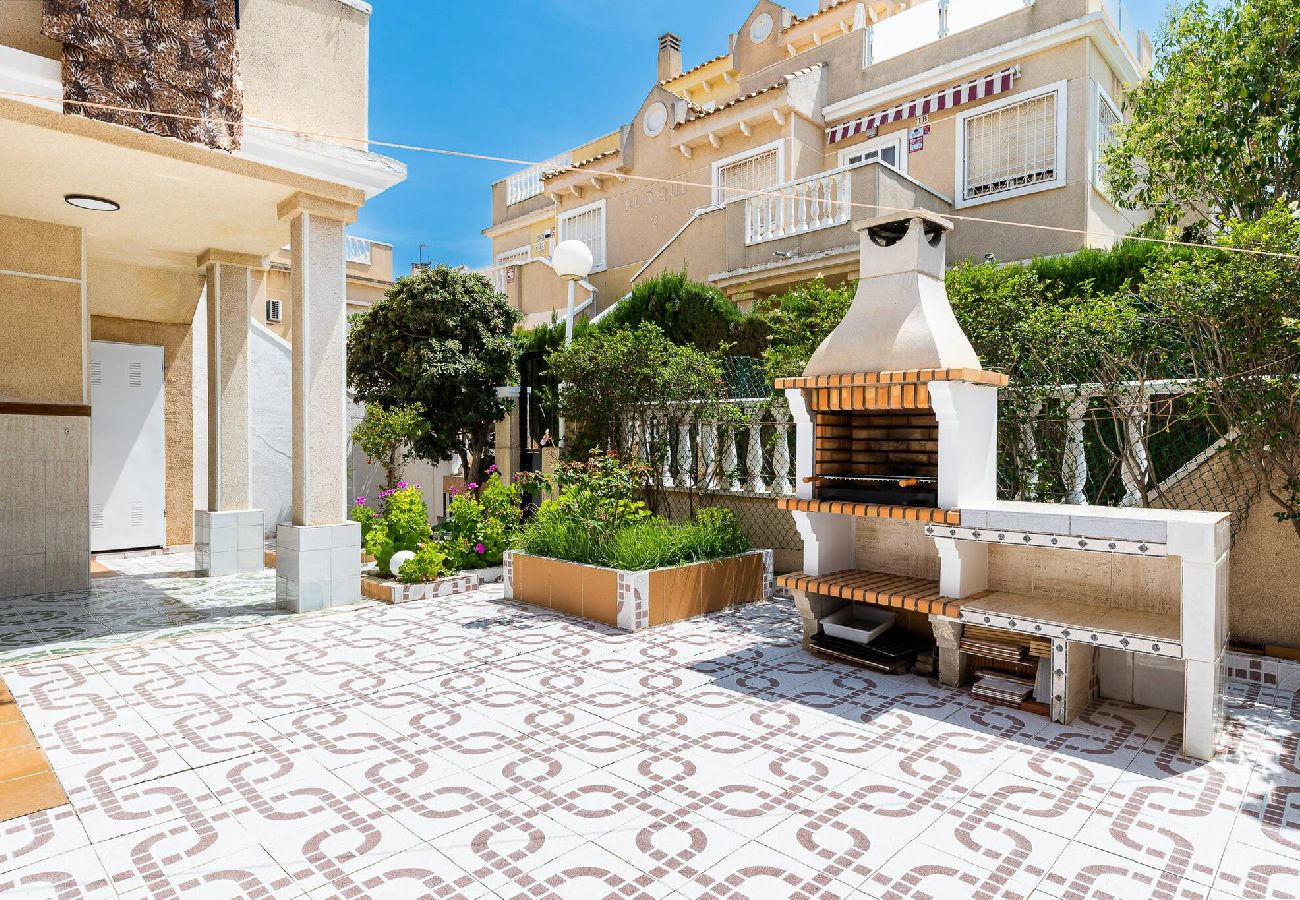 Ferienwohnung in Torrevieja - Perseo Sunrise - Apartamento