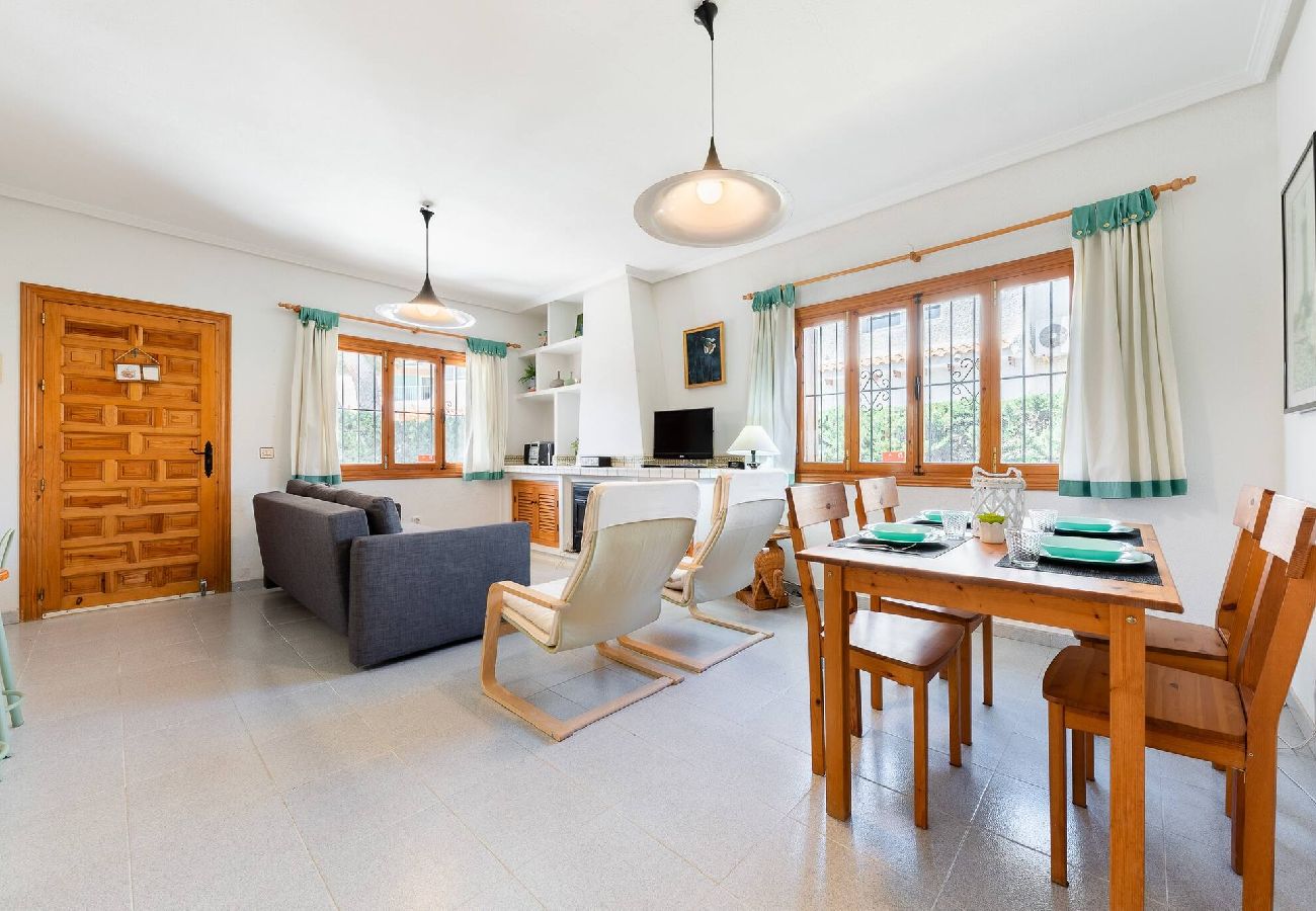 Ferienhaus in Orihuela Costa - Chalet Mayor Zenia Beach