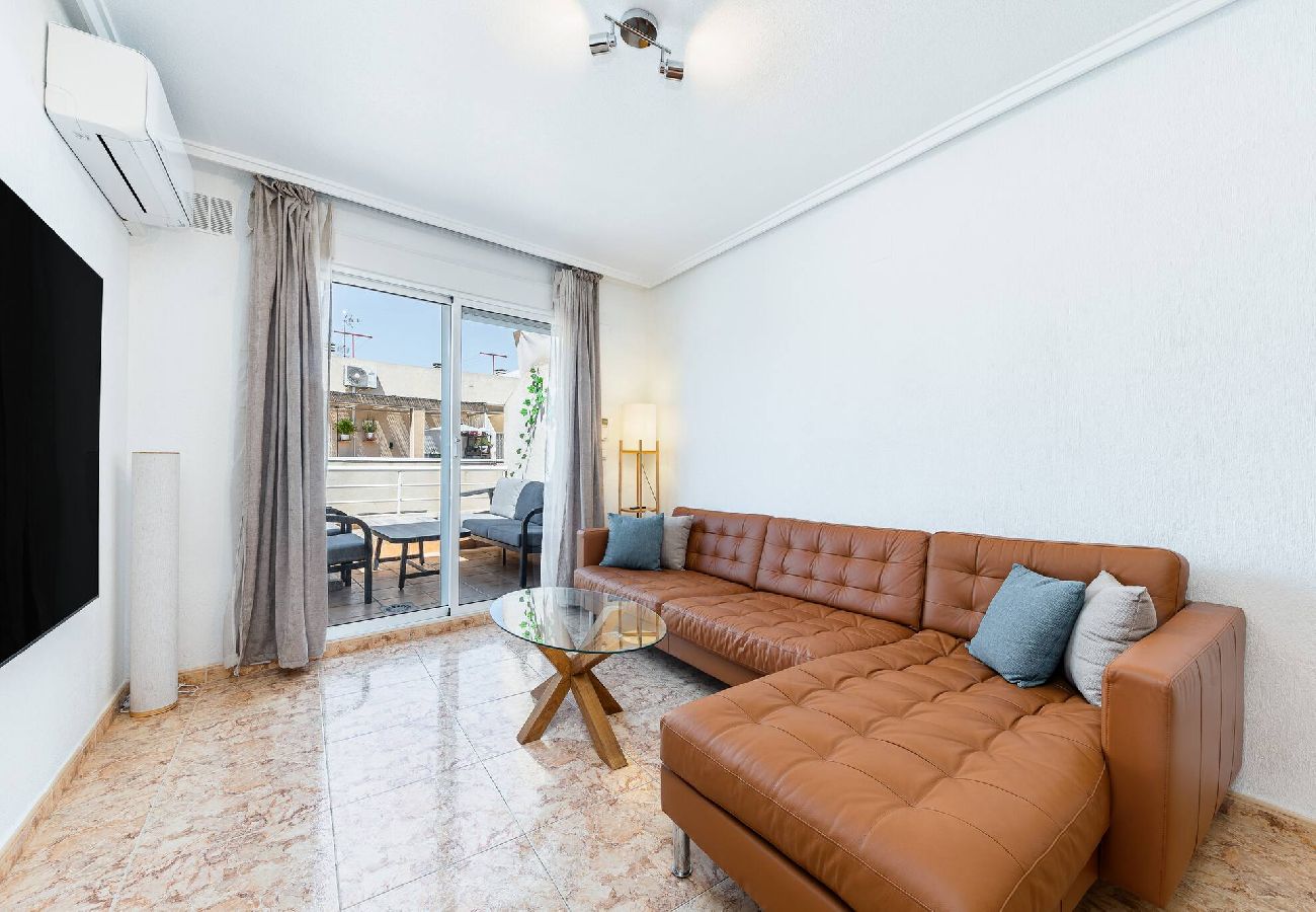 Ferienwohnung in Torrevieja - La Loma Ático Sunrise