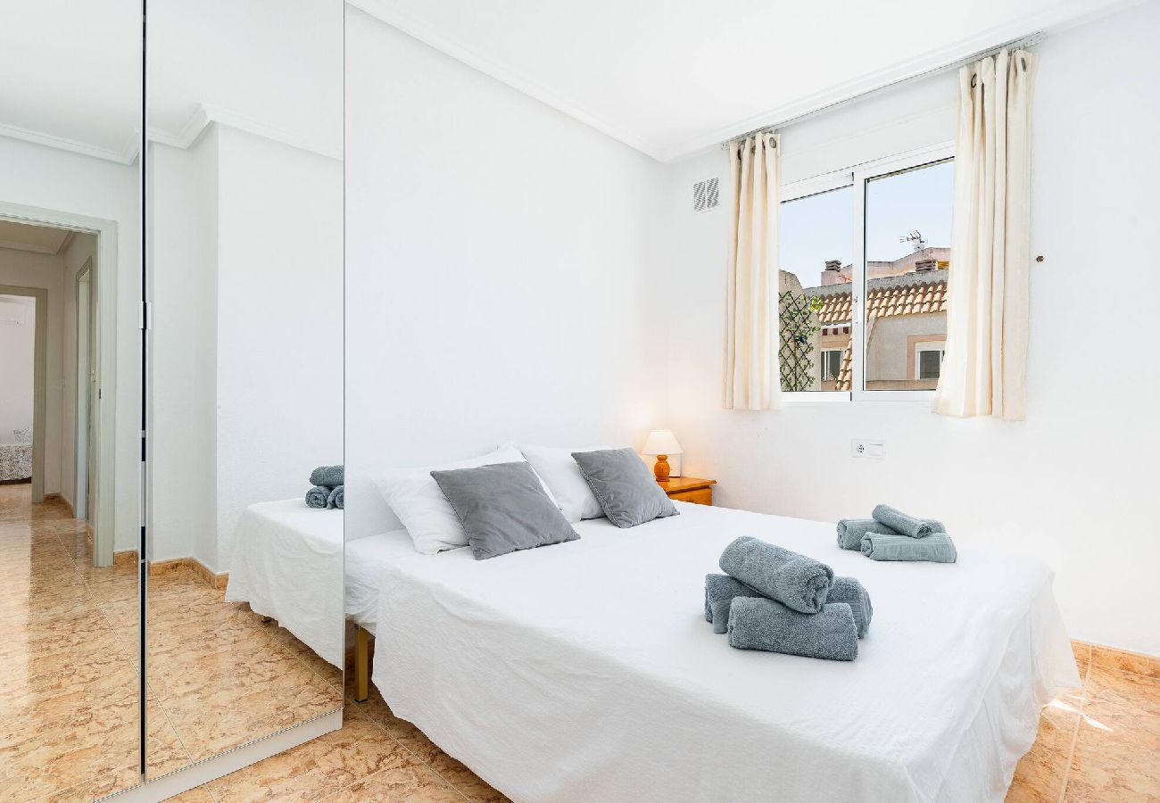 Ferienwohnung in Torrevieja - La Loma Ático Sunrise