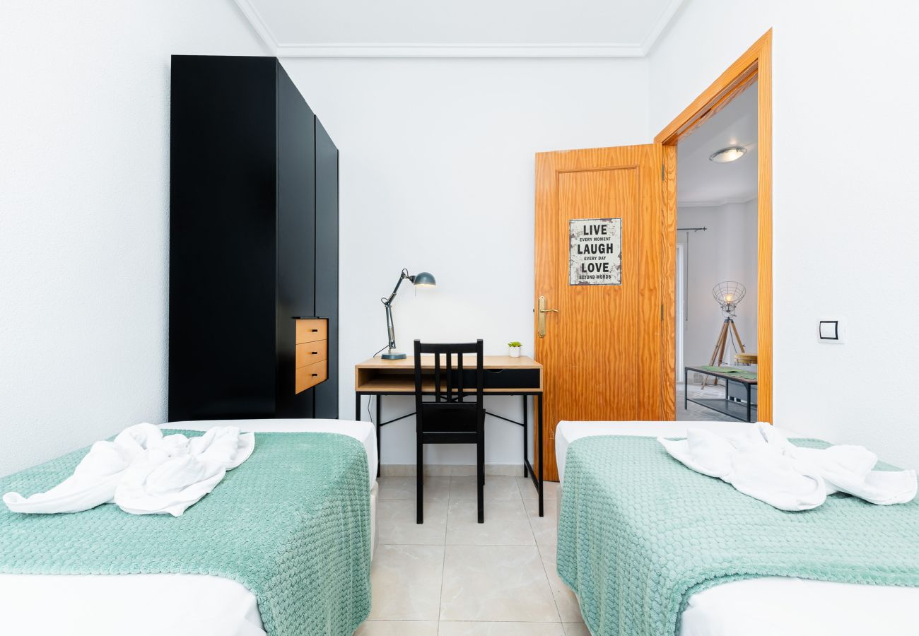 Ferienwohnung in Torrevieja - Calera Sunrise - Apartamento