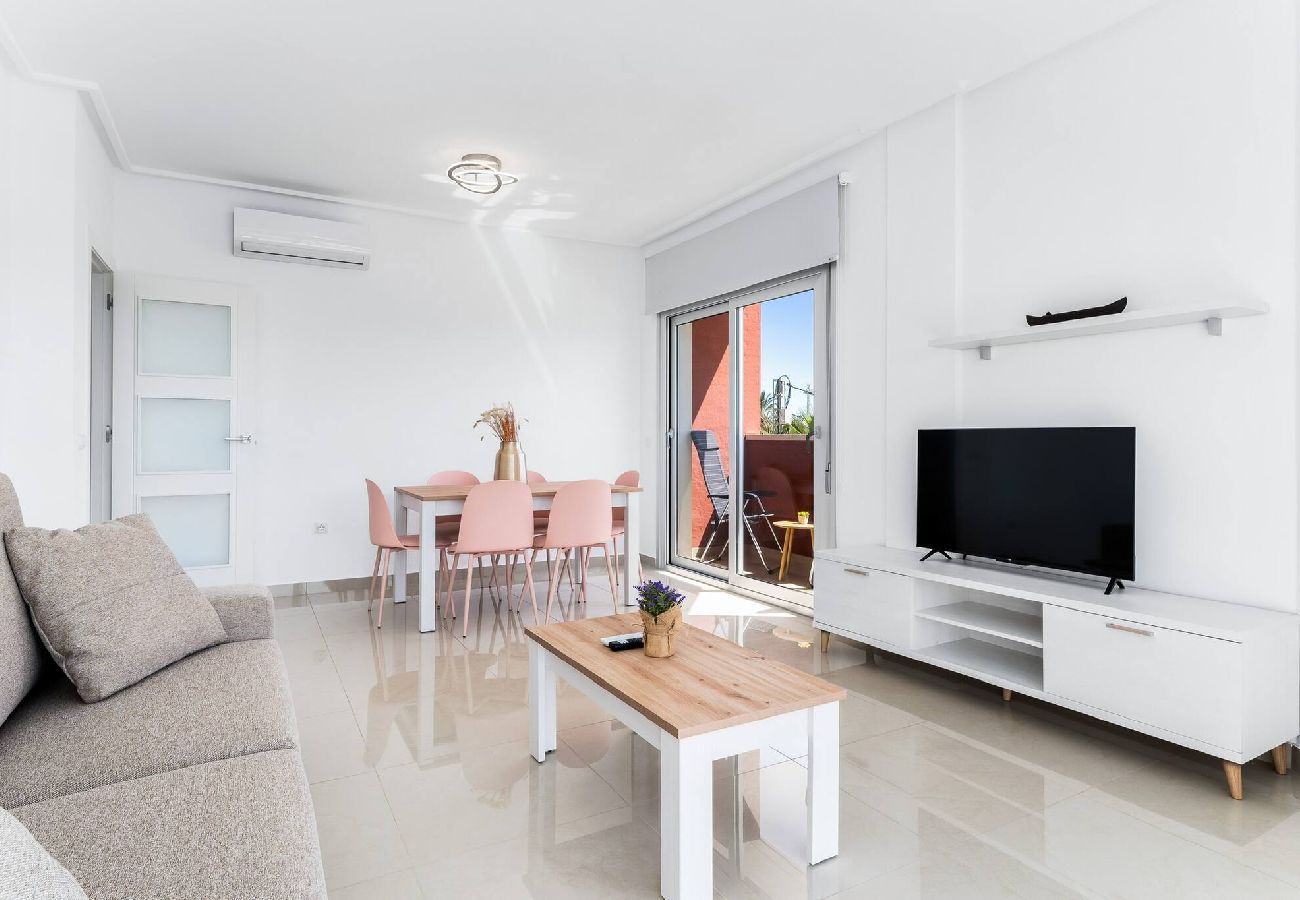 Ferienwohnung in Los Montesinos - Aparthotel Laguna Rosa 1A