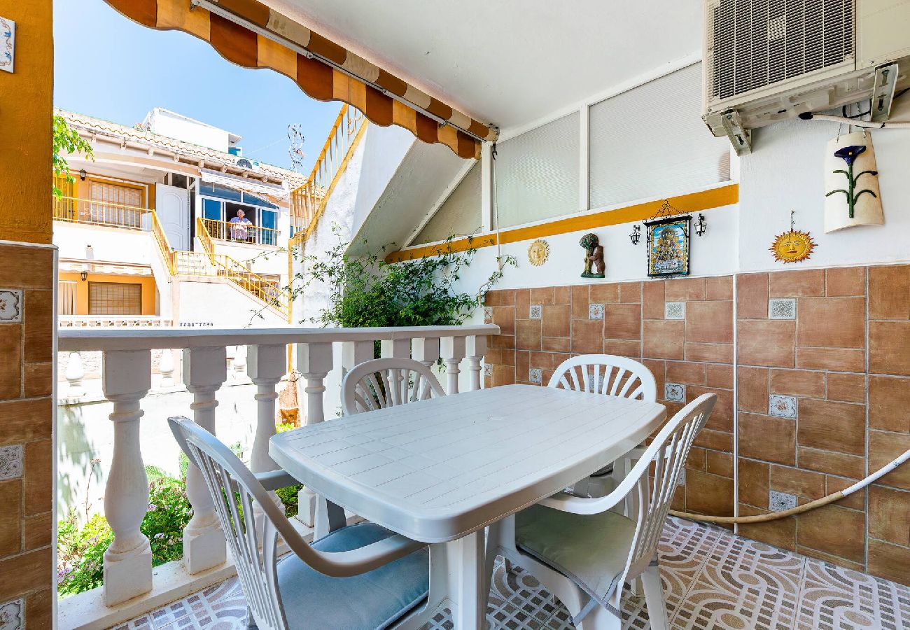 Ferienwohnung in Torrevieja - Naciones Sunrise - Apartamento