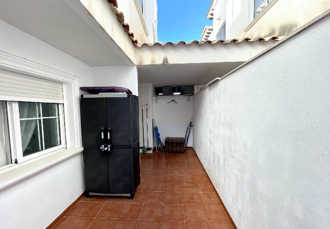 Ferienwohnung in Elche - Playa del Pinet 2