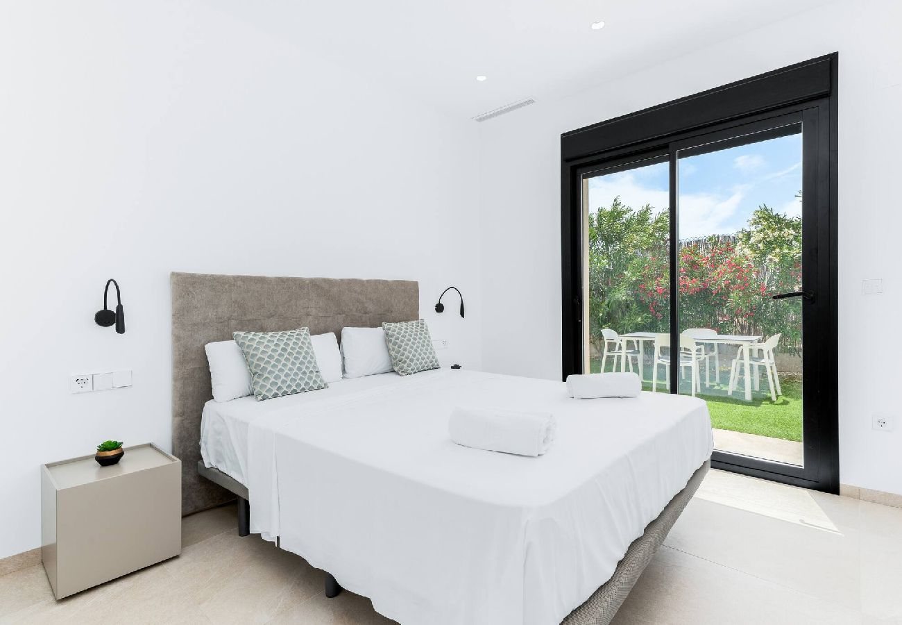 Ferienhaus in Los Montesinos - Villa Casita Sunrise (La Herrada)