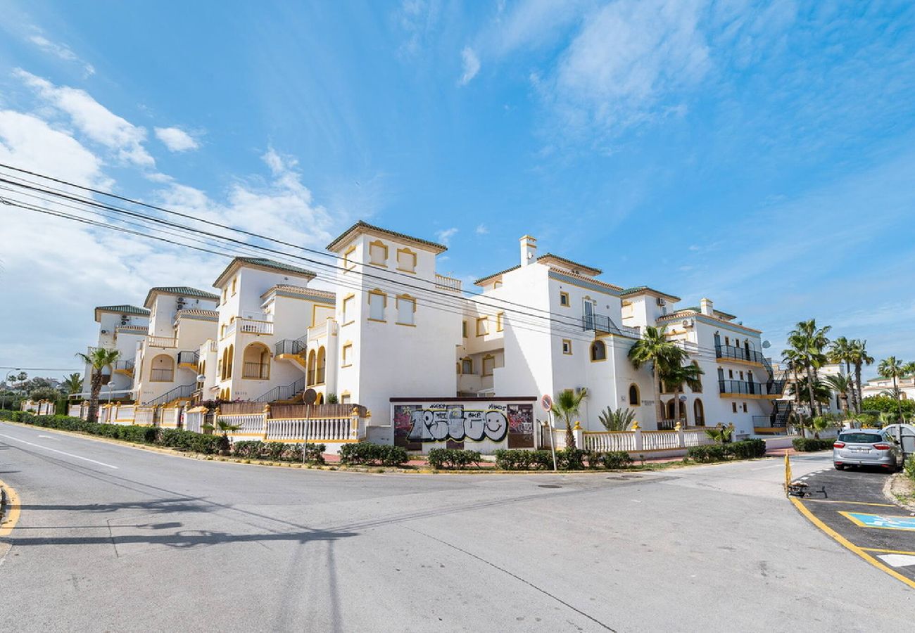 Ferienwohnung in Torrevieja - 🅃 Casa Bella