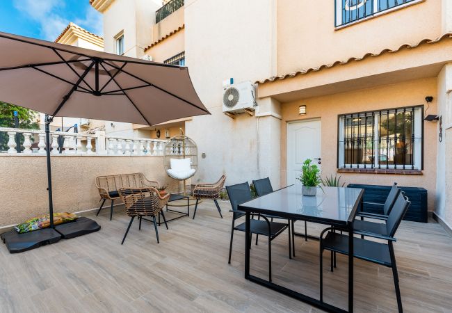Ferienwohnung in Orihuela Costa - 🅃 Rosé Sunrise