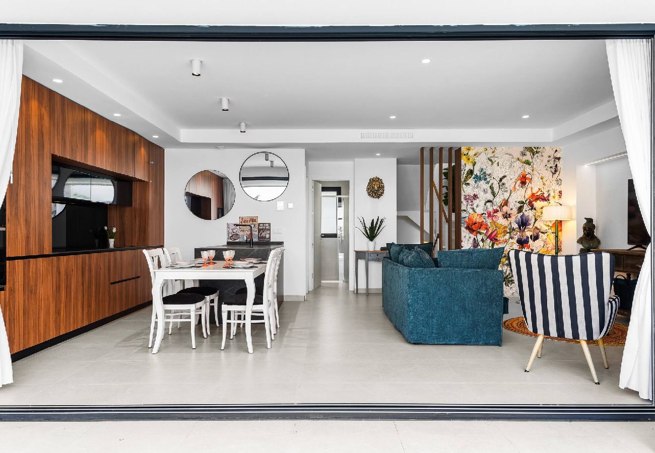 Ferienhaus in Murcia - Villa de lujo con jacuzzi, cine, billar y futbolín