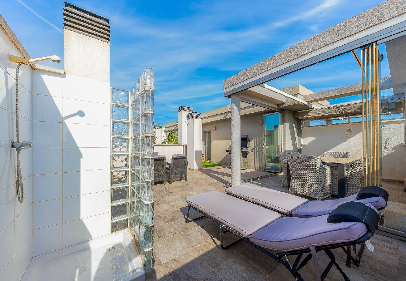 Ferienwohnung in Torrevieja - Córcega Sunrise  Apartment