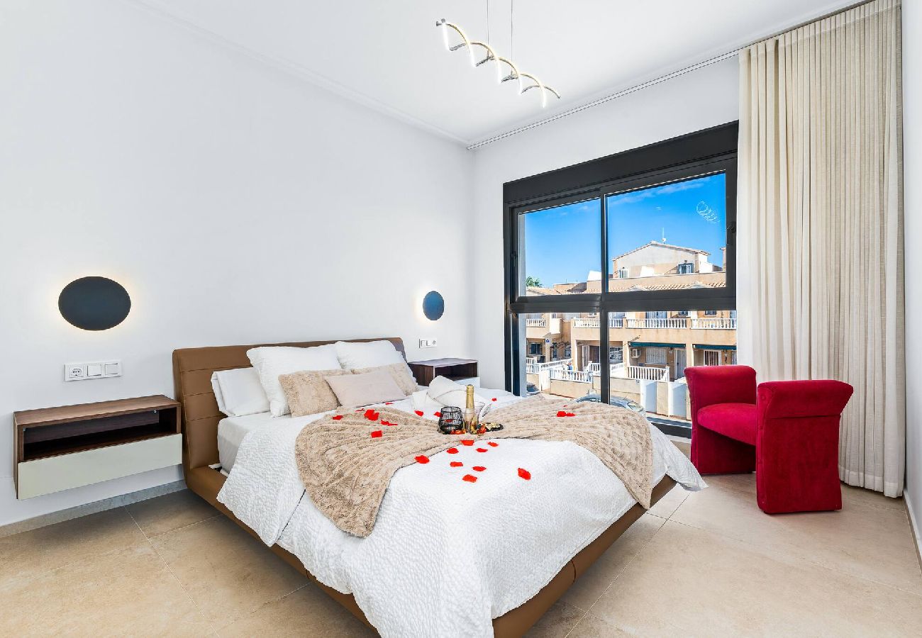 Ferienhaus in Orihuela Costa - 🅃 Villa Vera