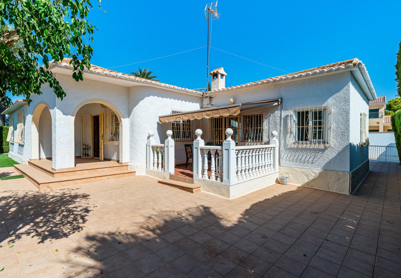 Ferienhaus in Orihuela - Villa La Brava