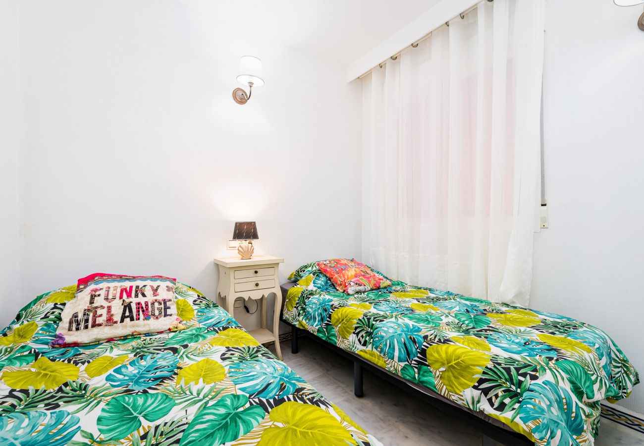 Apartment in Torrevieja - ATALAYAS 2-12
